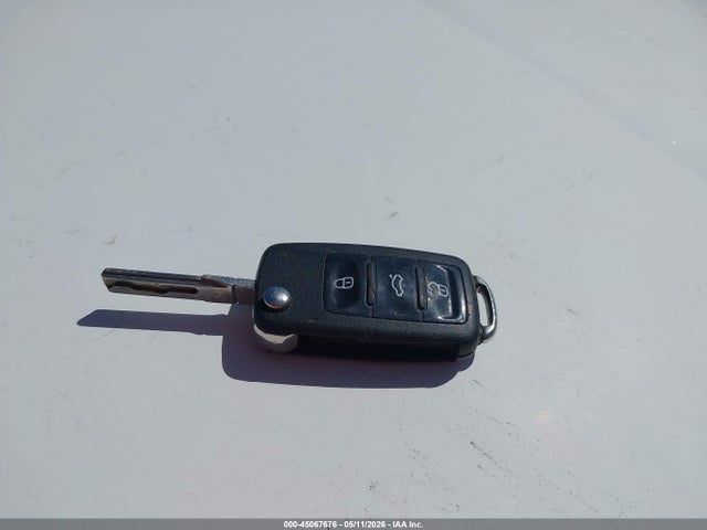 Auction sale of the 2011 Volkswagen Golf Tdi 4-door, vin: WVWNM7AJ0BW334118, lot number: 45067676