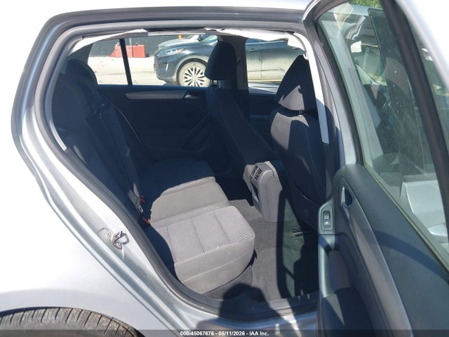 Auction sale of the 2011 Volkswagen Golf Tdi 4-door, vin: WVWNM7AJ0BW334118, lot number: 45067676