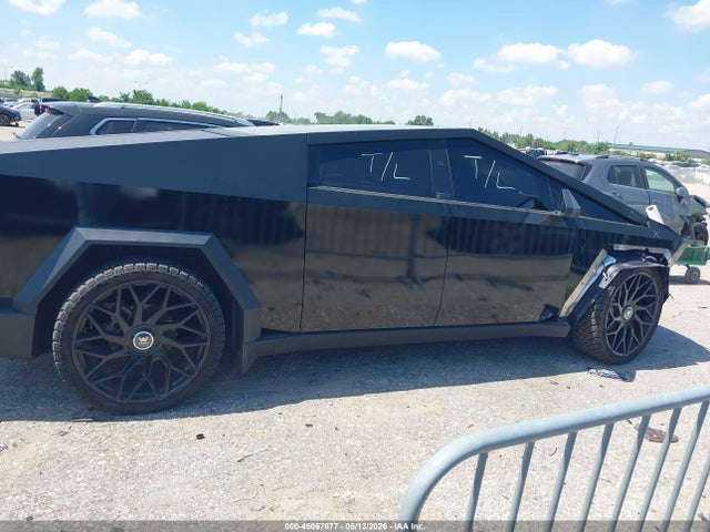 7G2CEHED3RA024343 Tesla Cybertruck All-wheel Drive