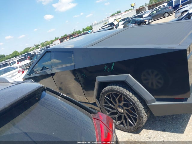7G2CEHED3RA024343 Tesla Cybertruck All-wheel Drive