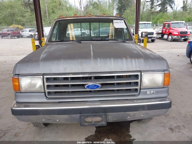 45067679 :رقم المزاد ، 1FTJX35G9MKA29983 vin ، 1991 Ford F350 مزاد بيع