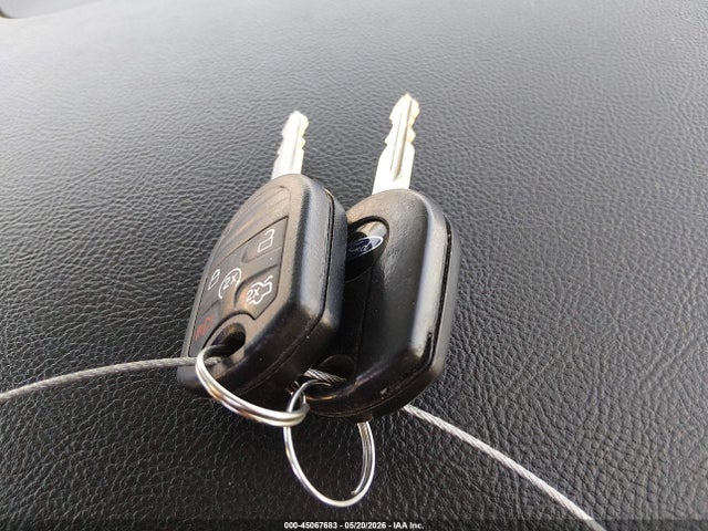 2015 Ford Taurus Sel მანქანა იყიდება აუქციონზე, vin: 1FAHP2E88FG209338, აუქციონის ნომერი: 45067683