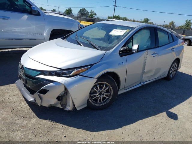 2019 Toyota Prius Prime Plus მანქანა იყიდება აუქციონზე, vin: JTDKARFP4K3115216, აუქციონის ნომერი: 45067687
