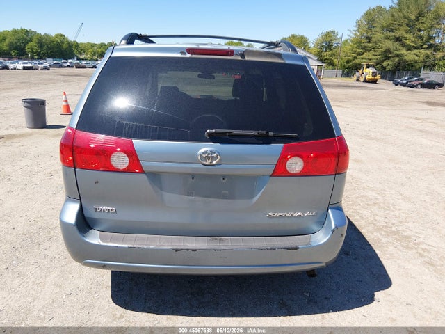 45067688 :رقم المزاد ، 5TDYK4CC7AS328749 vin ، 2010 Toyota Sienna Xle مزاد بيع
