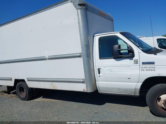 2012 Ford E-350 Cutaway მანქანა იყიდება აუქციონზე, vin: 1FDWE3FSXCDA34560, აუქციონის ნომერი: 45067701