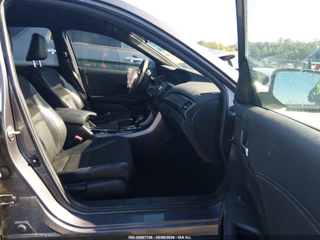Продаж на аукціоні авто 2017 Honda Accord Sport, vin: 1HGCR2F59HA030784, номер лоту: 45067706