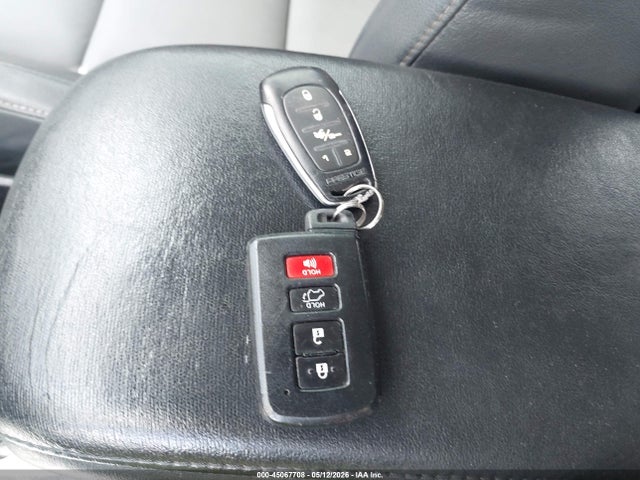 Toyota Rav4 Limited 2014 JTMDFREV8ED049004 Image 11