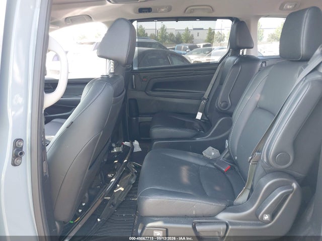 5FNRL6H8XRB010335 Honda Odyssey Touring