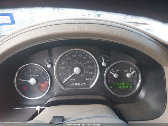 2006 Lincoln Mark Lt მანქანა იყიდება აუქციონზე, vin: 5LTPW18566FJ01940, აუქციონის ნომერი: 45067746