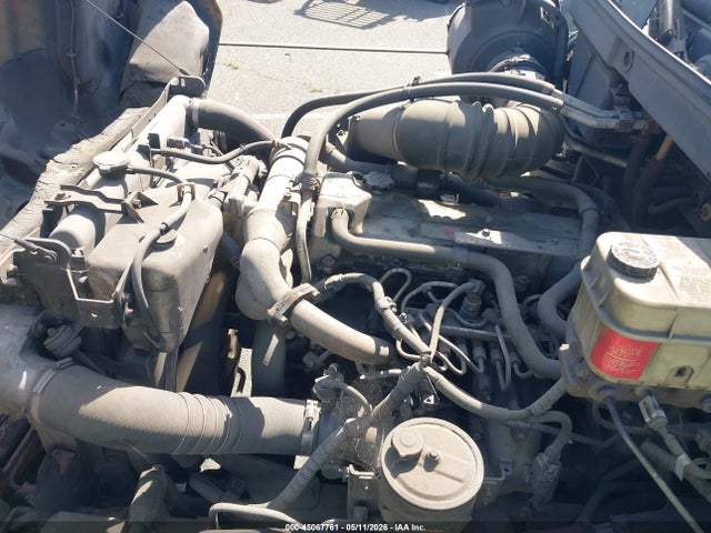 45067761 :رقم المزاد ، 5PVND8JN282S50102 vin ، 2008 Hino 258 مزاد بيع