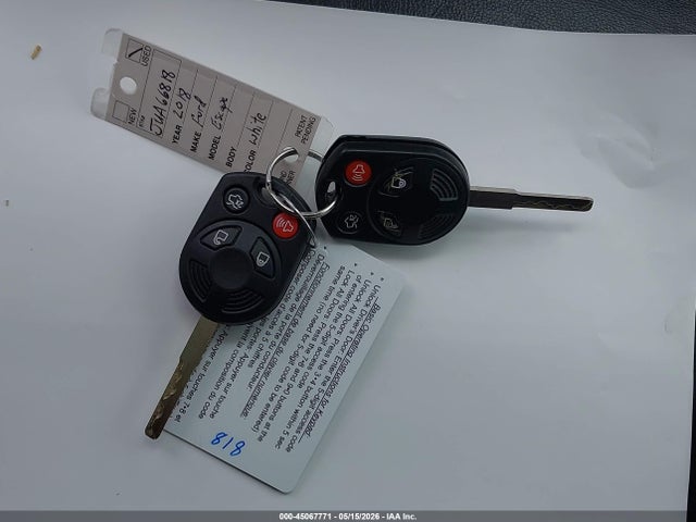 1FMCU9HD1JUA66818 Ford ESCAPE SEL