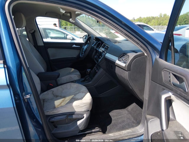45067777 :رقم المزاد ، 3VV1B7AX5KM151209 vin ، 2019 Volkswagen Tiguan 2.0t S مزاد بيع