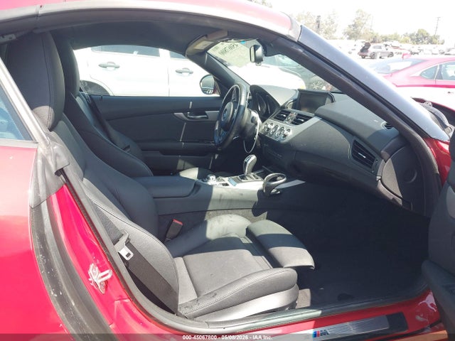 2013 Bmw Z4 Sdrive28i მანქანა იყიდება აუქციონზე, vin: WBALL5C57DJ104281, აუქციონის ნომერი: 45067800