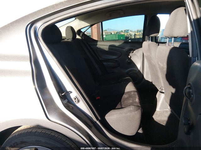 3N1CN7AP2JL839982 Nissan Versa 1.6 S