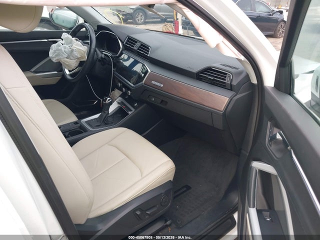 Продажа на аукционе авто 2021 Audi Q3 Premium Plus 40 Tfsi Quattro Tiptronic, vin: WA1BUCF34M1109037, номер лота: 45067808