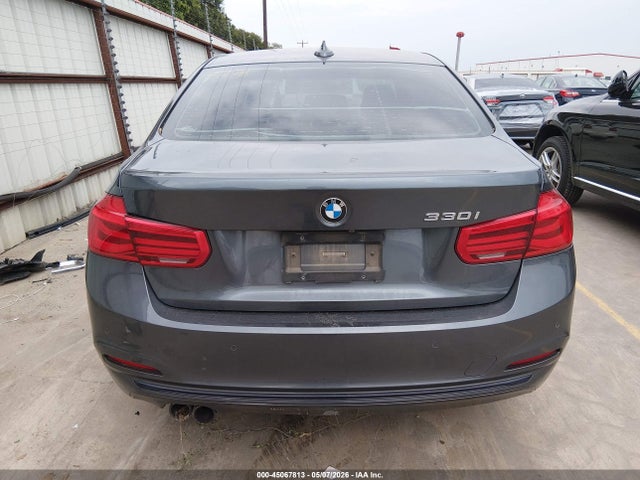 2018 Bmw 330i მანქანა იყიდება აუქციონზე, vin: WBA8B9C57JK886426, აუქციონის ნომერი: 45067813