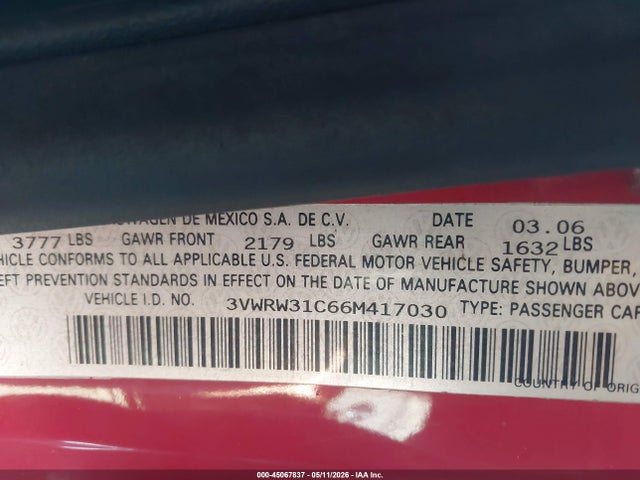 45067837 :رقم المزاد ، 3VWRW31C66M417030 vin ، 2006 Volkswagen New Beetle 2.5/2.5 (a6) مزاد بيع