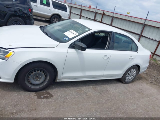 45067842 :رقم المزاد ، 3VW2K7AJ4FM400178 vin ، 2015 Volkswagen Jetta 2.0l S مزاد بيع