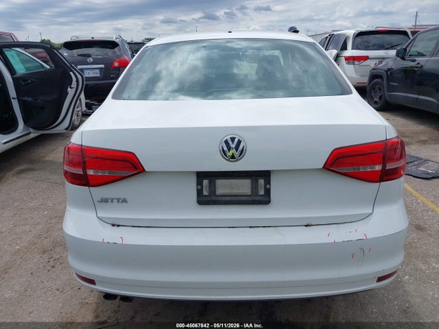 45067842 :رقم المزاد ، 3VW2K7AJ4FM400178 vin ، 2015 Volkswagen Jetta 2.0l S مزاد بيع