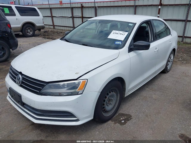 45067842 :رقم المزاد ، 3VW2K7AJ4FM400178 vin ، 2015 Volkswagen Jetta 2.0l S مزاد بيع