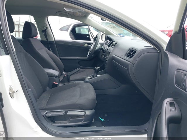 45067842 :رقم المزاد ، 3VW2K7AJ4FM400178 vin ، 2015 Volkswagen Jetta 2.0l S مزاد بيع