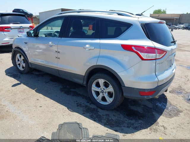 45067866 :رقم المزاد ، 1FMCU9GX4GUA85741 vin ، 2016 Ford Escape Se مزاد بيع