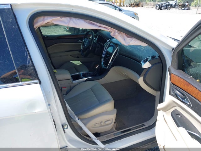 45067894 :رقم المزاد ، 3GYFNCE32DS591568 vin ، 2013 Cadillac Srx Luxury Collection مزاد بيع