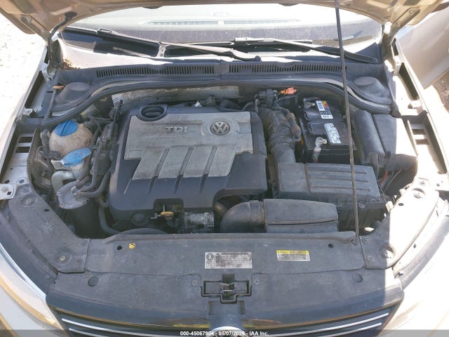 Продажа на аукционе авто 2014 Volkswagen Jetta 2.0l Tdi, vin: 3VWLL7AJ9EM246180, номер лота: 45067904