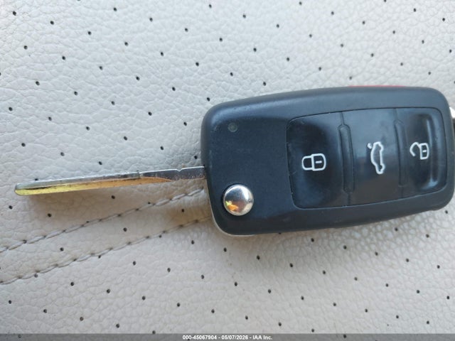 Продажа на аукционе авто 2014 Volkswagen Jetta 2.0l Tdi, vin: 3VWLL7AJ9EM246180, номер лота: 45067904