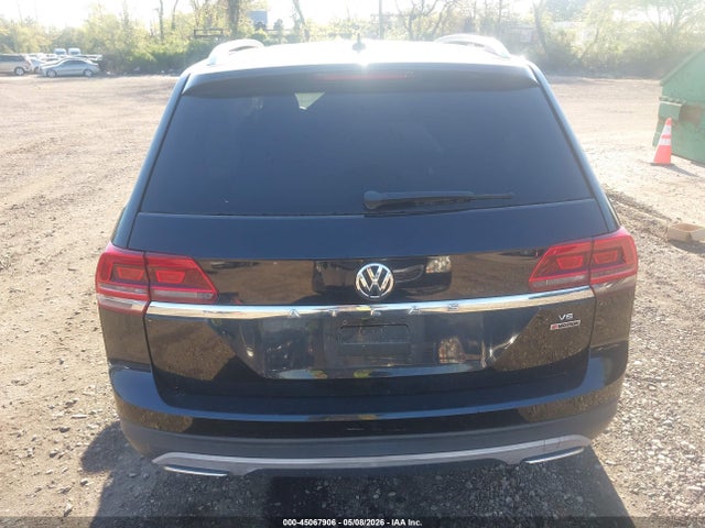 2018 Volkswagen Atlas 3.6l V6 Launch Edition მანქანა იყიდება აუქციონზე, vin: 1V2HR2CA3JC512956, აუქციონის ნომერი: 45067906