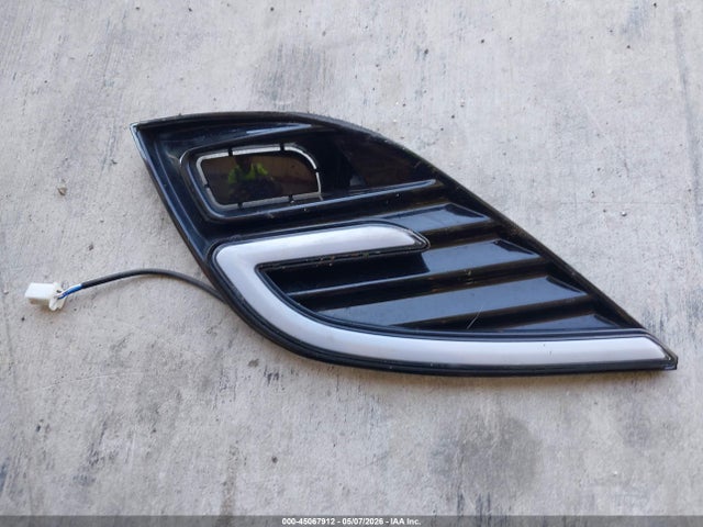 45067912 :رقم المزاد ، 4T1G11AK2LU992779 vin ، 2020 Toyota Camry Se مزاد بيع