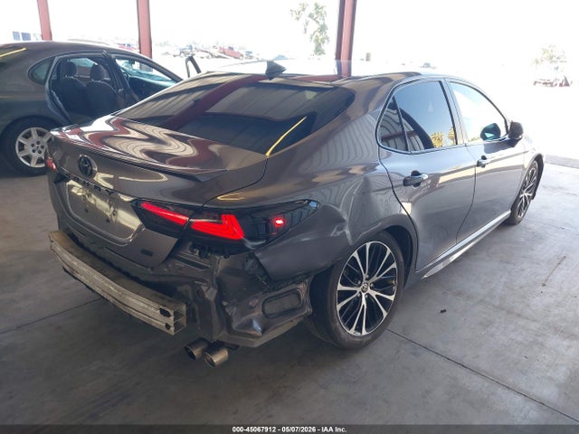 45067912 :رقم المزاد ، 4T1G11AK2LU992779 vin ، 2020 Toyota Camry Se مزاد بيع