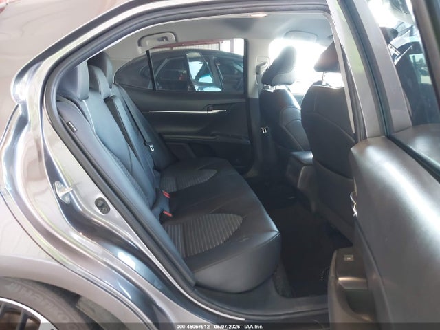 45067912 :رقم المزاد ، 4T1G11AK2LU992779 vin ، 2020 Toyota Camry Se مزاد بيع
