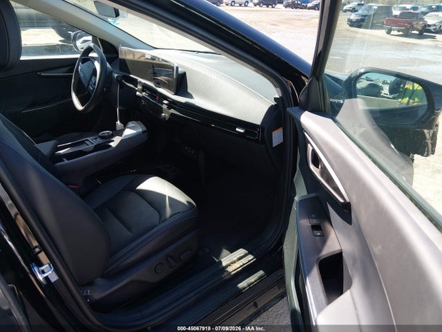KIA Ev6 Wind Rwd 2025 5XYC34JA3SG011168 Image 5