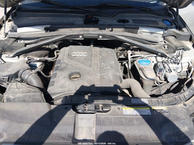 2014 Audi Q5 2.0t Premium მანქანა იყიდება აუქციონზე, vin: WA1LFAFP9EA017686, აუქციონის ნომერი: 45067924