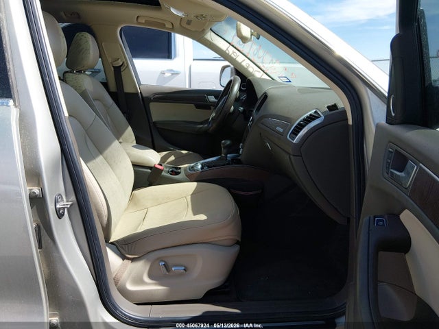 2014 Audi Q5 2.0t Premium მანქანა იყიდება აუქციონზე, vin: WA1LFAFP9EA017686, აუქციონის ნომერი: 45067924