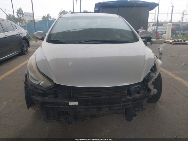 5NPDH4AE6GH706284 Hyundai ELANTRA SE