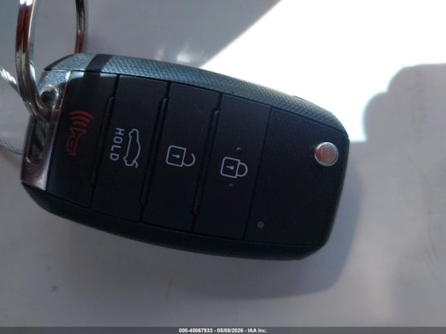 45067933 :رقم المزاد ، 5XXGM4A70FG441866 vin ، 2015 Kia Optima Lx مزاد بيع