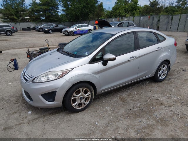 2013 Ford Fiesta Se მანქანა იყიდება აუქციონზე, vin: 3FADP4BJ9DM193171, აუქციონის ნომერი: 45067935