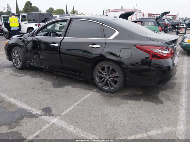 1N4AL3AP7JC276870 Nissan Altima 2.5 Sr
