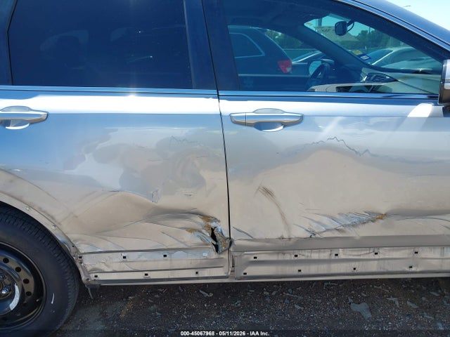 Honda CR-V 2018 1HGRW1897JL918991 Image 14