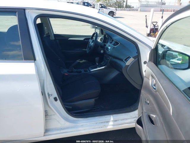 2018 Nissan Sentra S მანქანა იყიდება აუქციონზე, vin: 3N1AB7AP7JY285003, აუქციონის ნომერი: 45067975