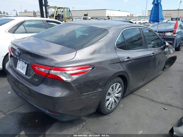 4T1B31HK3JU506388 Toyota Camry Hybrid Le