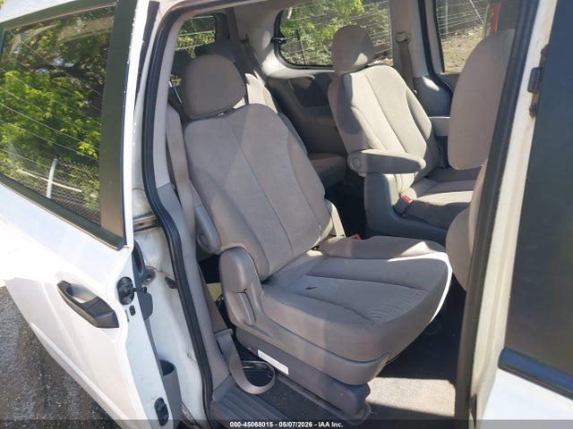 45068015 :رقم المزاد ، KNDMG4C75C6500895 vin ، 2012 Kia Sedona Lx مزاد بيع