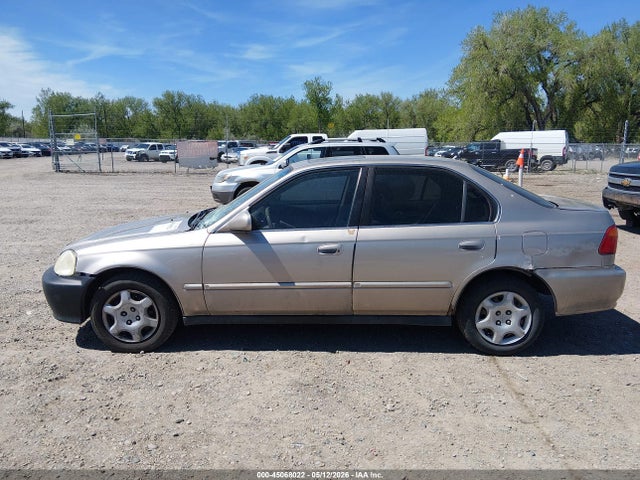 Продажа на аукционе авто 2000 Honda Civic Ex, vin: 2HGEJ864XYH509582, номер лота: 45068022