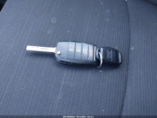 Продажа на аукционе авто 2015 Kia Sorento Lx, vin: 5XYKTCA64FG607865, номер лота: 45068026