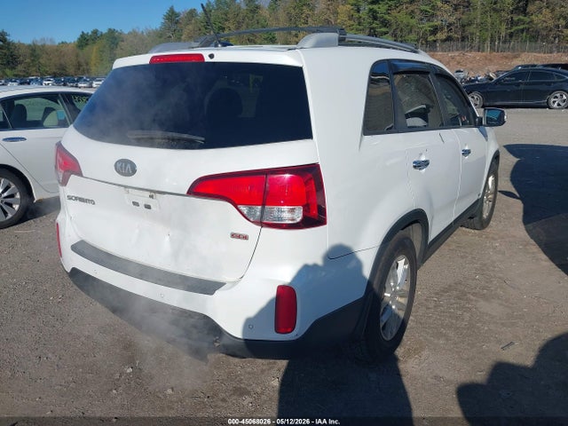 Продажа на аукционе авто 2015 Kia Sorento Lx, vin: 5XYKTCA64FG607865, номер лота: 45068026