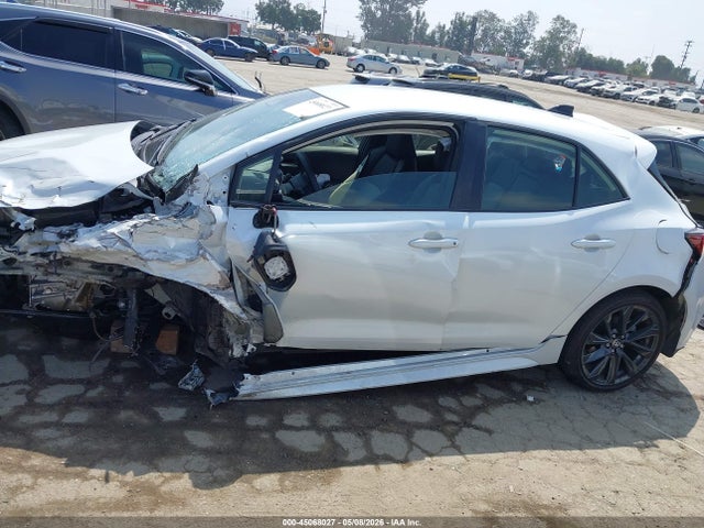 JTNC4MBE3T3254642 Toyota Corolla Xse
