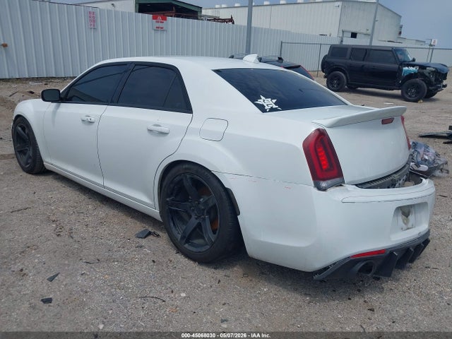 2019 Chrysler 300 300s მანქანა იყიდება აუქციონზე, vin: 2C3CCABG7KH659104, აუქციონის ნომერი: 45068030