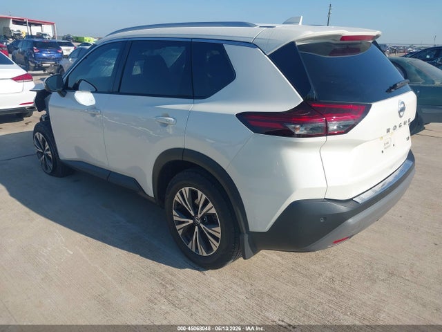 JN8AT3BA3MW017515 Nissan Rogue Sv Fwd